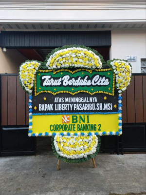 Papan Bunga Duka di Aek Kuo