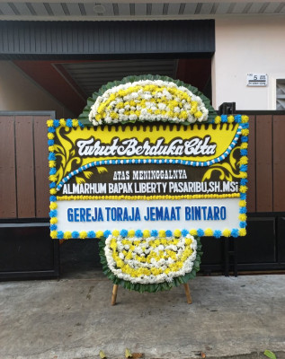 Papan Bunga Duka di Aek Kuo