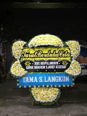 Papan Bunga Duka di Aek Kuo